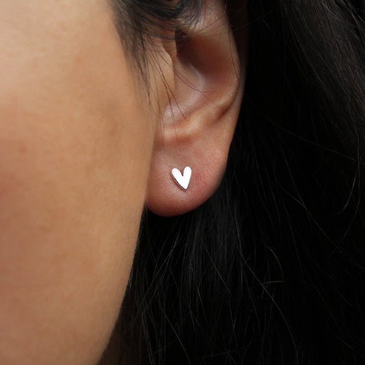 Lovely Heart Earring - Silver