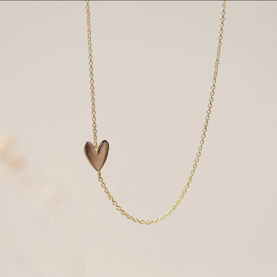 Little Lovely Heart Necklace - Yellow Gold