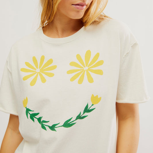 Sunshine Smiles Tee - Ivory Combo