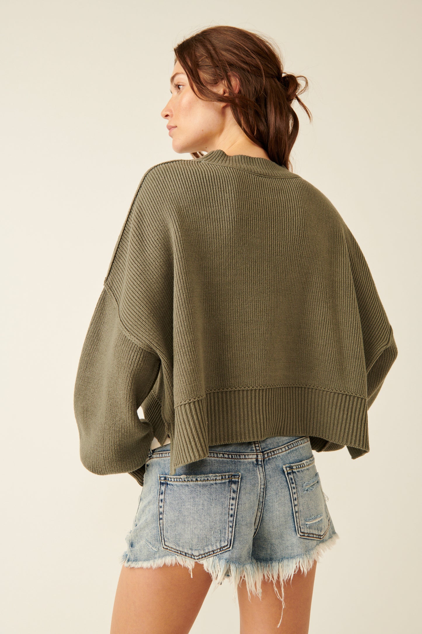 Easy Street Crop Pullover - Dried Basil