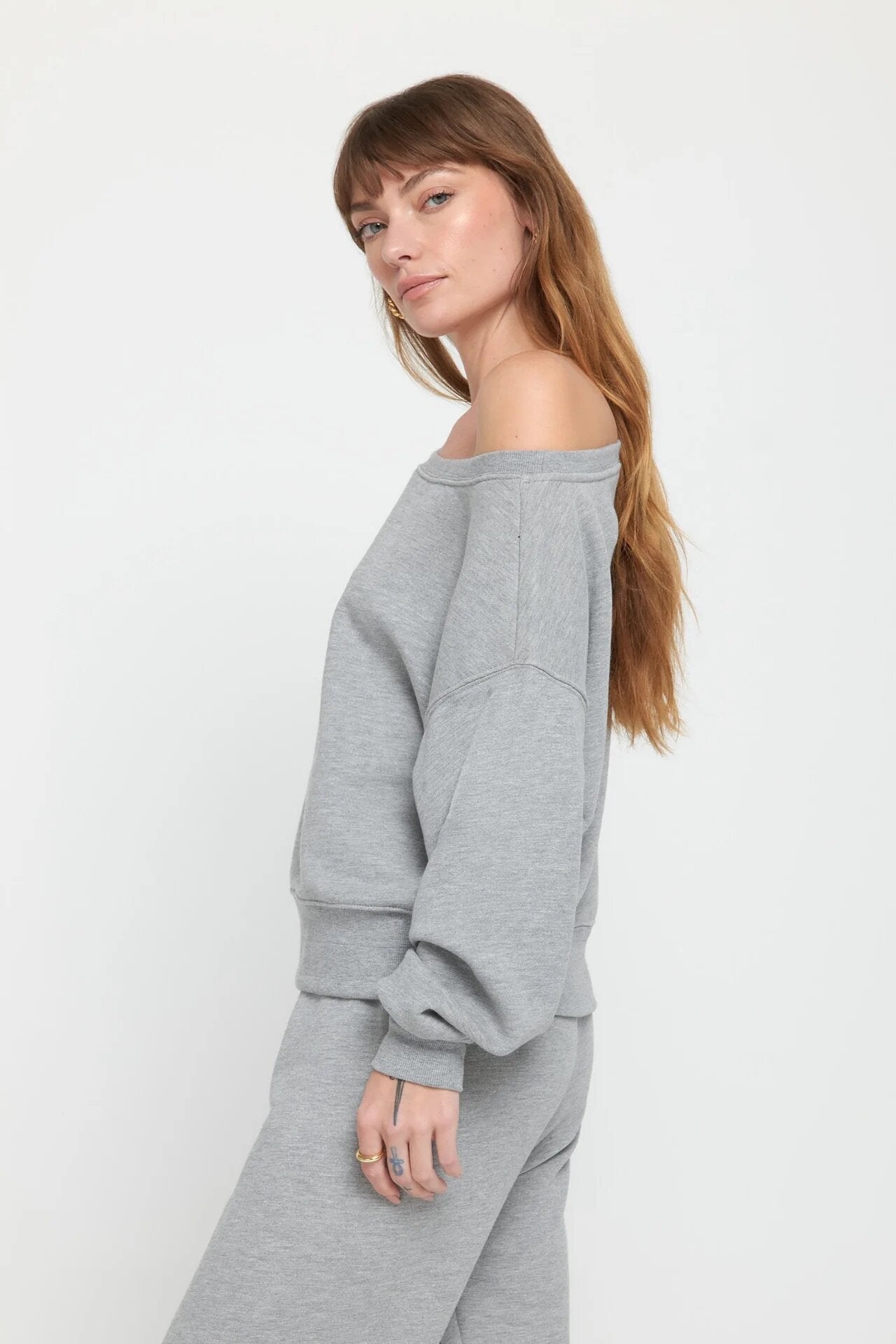 La Vida Off Shoulder Sweatshirt - Heather Ash