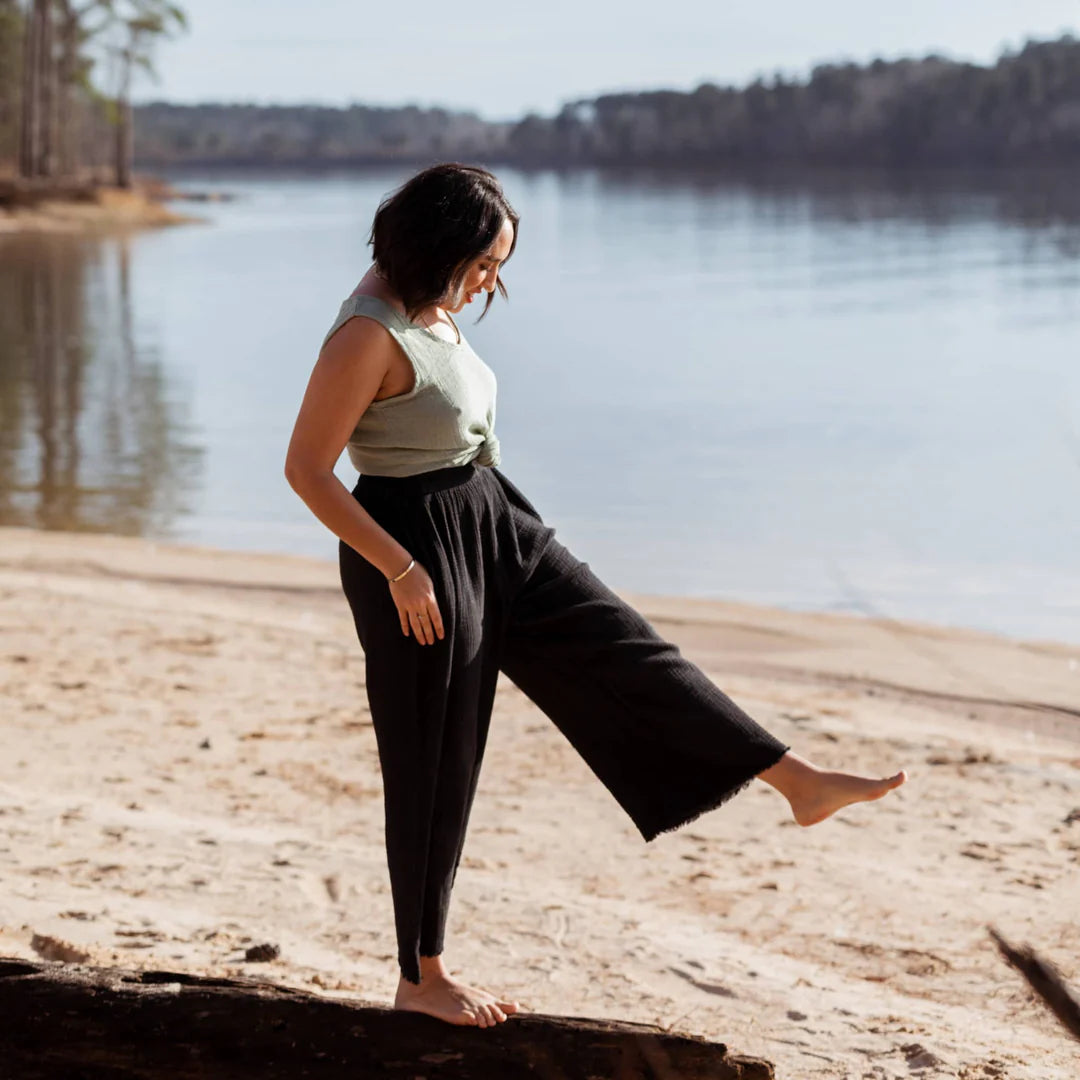 Crinkle Palazzo Pants - Black